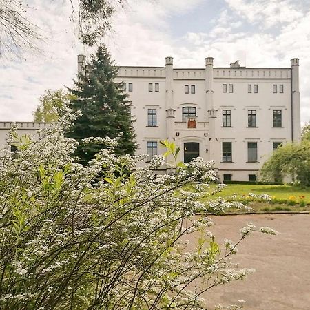 Palac Baloszyce Susz Esterno foto