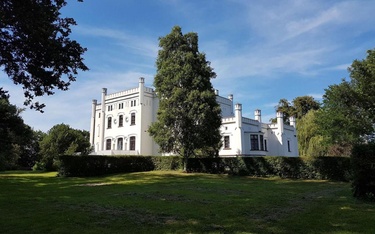 Palac Baloszyce Susz Esterno foto