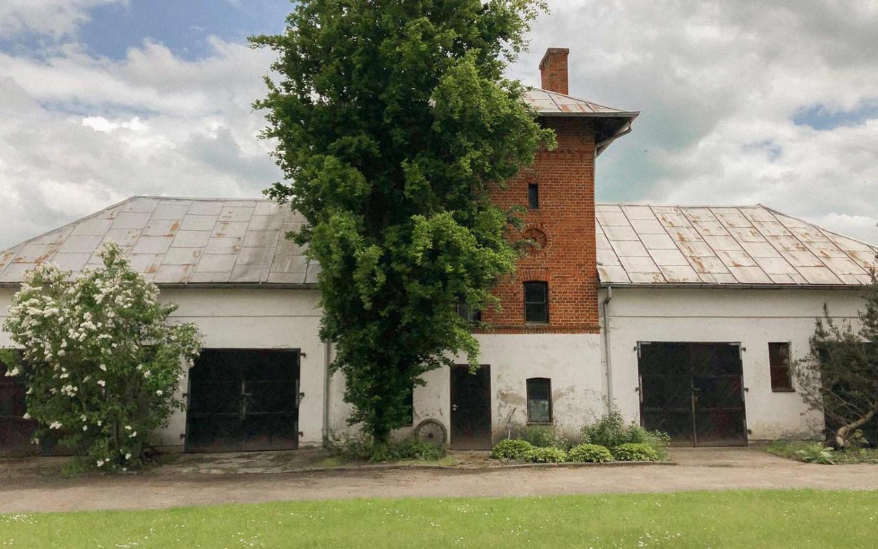 Palac Baloszyce Susz Esterno foto