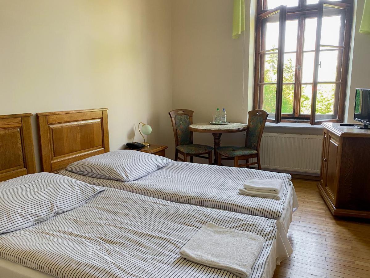 Palac Baloszyce Susz Esterno foto