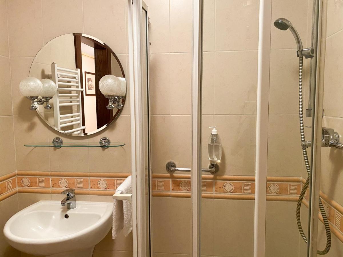 Palac Baloszyce Susz Esterno foto