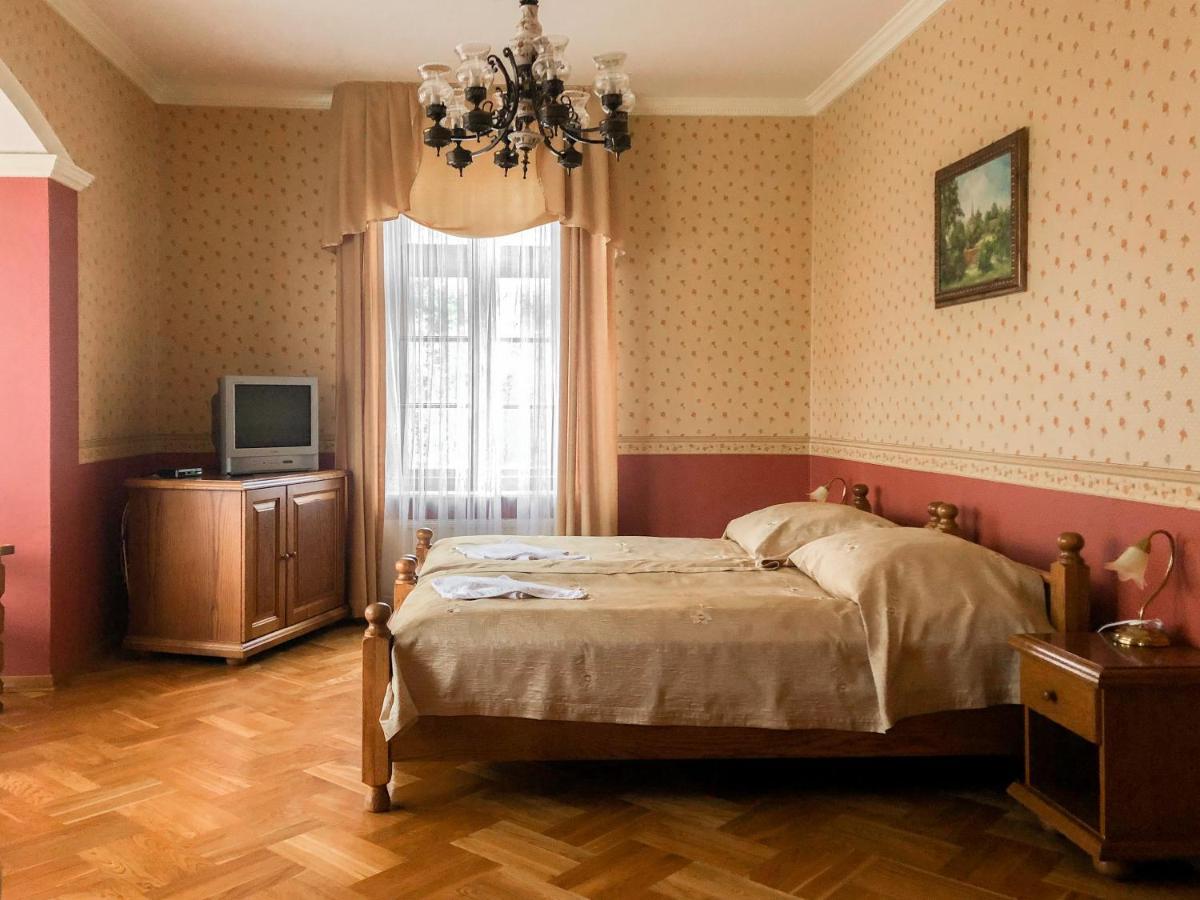 Palac Baloszyce Susz Esterno foto